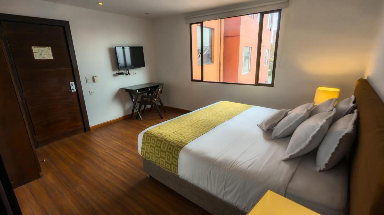 Hotel Charlott Suite 26 Bogotá Exteriör bild