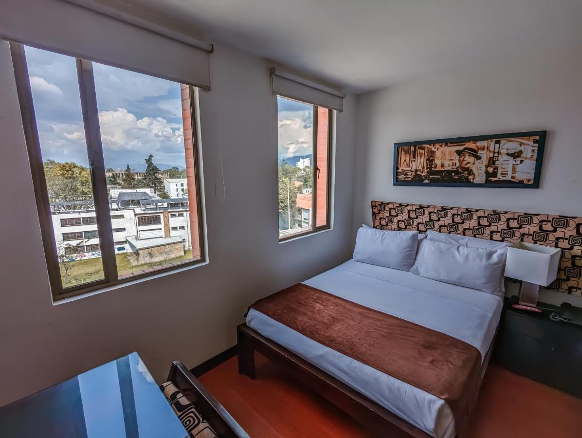 Hotel Charlott Suite 26 Bogotá Exteriör bild
