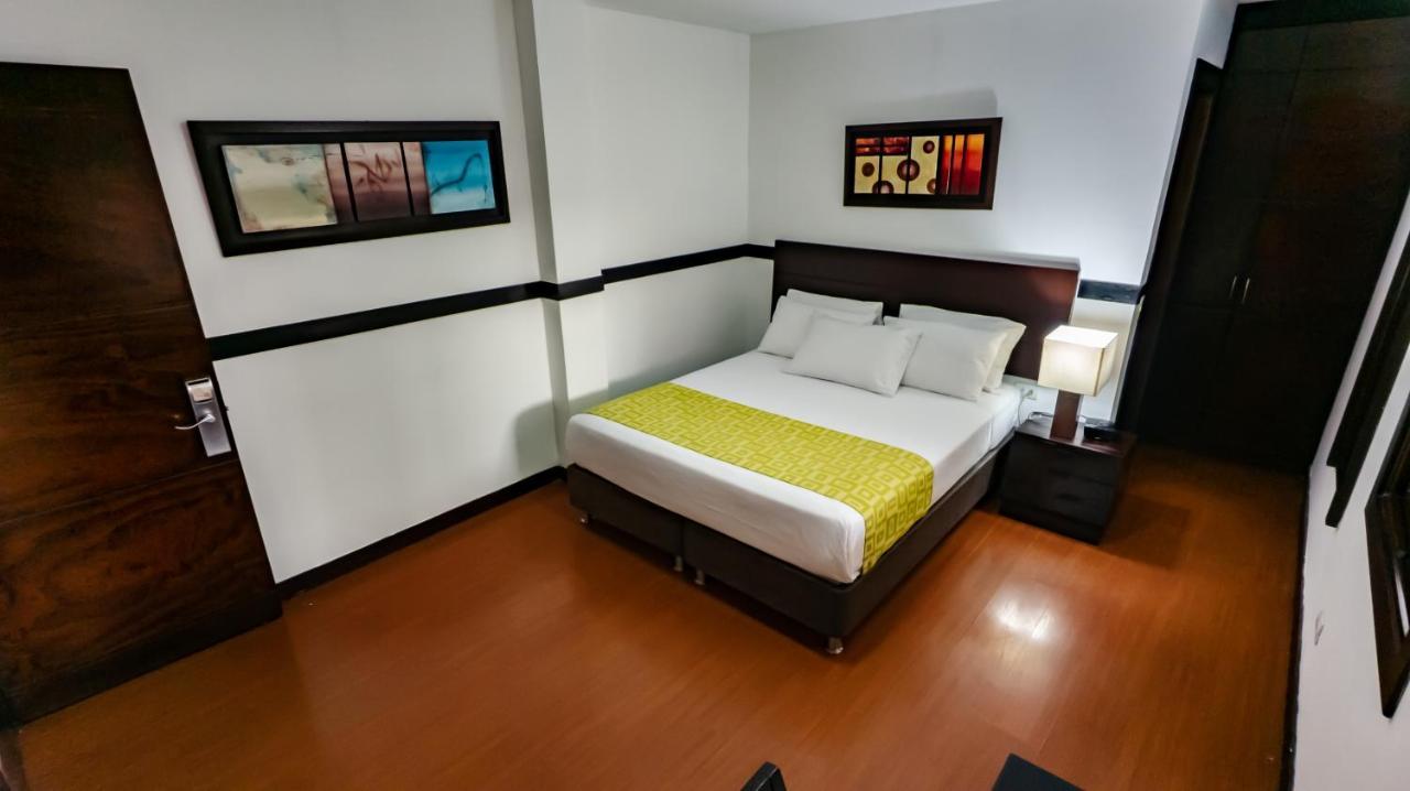 Hotel Charlott Suite 26 Bogotá Exteriör bild